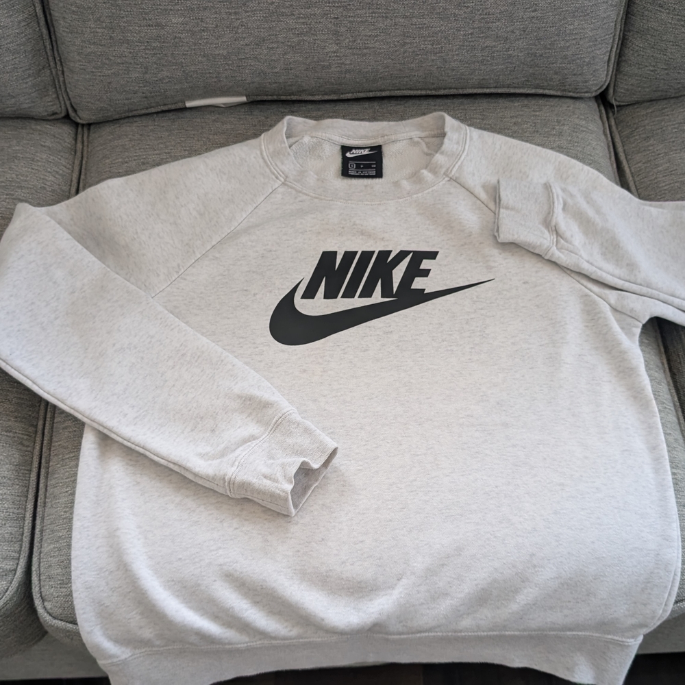 Nike Women's Light Gray Crewneck Sweater
